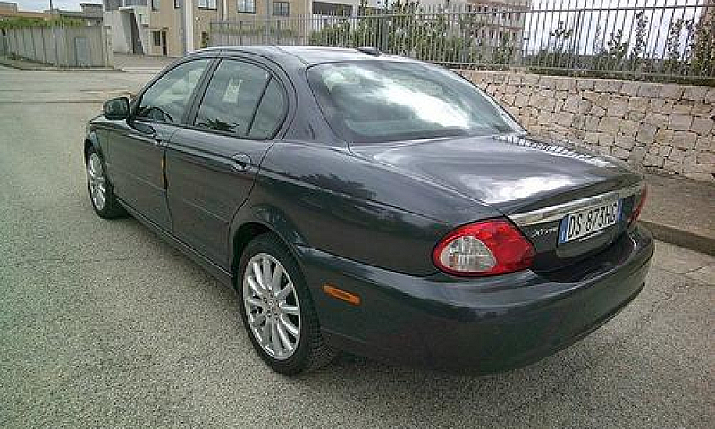 Jaguar X-Type 2.2D A...