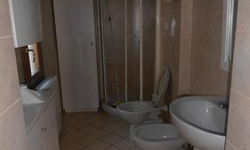 Borgo S Lorenzo 3 Va...