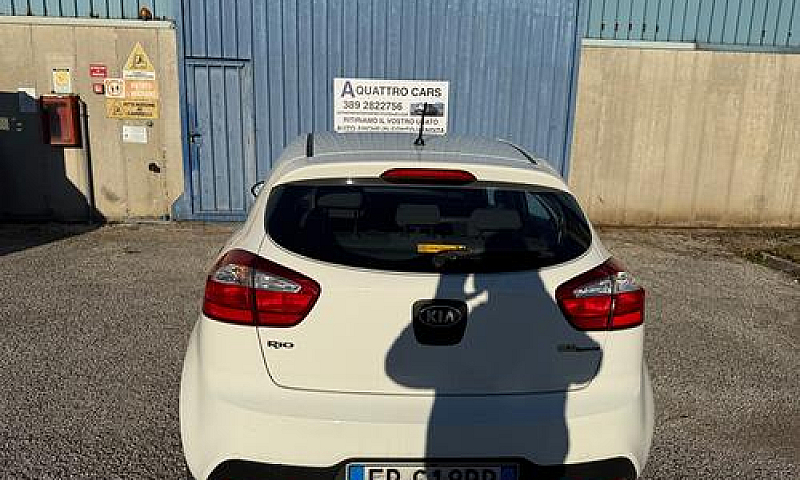 Kia Rio 1.1 Crdi Wgt...