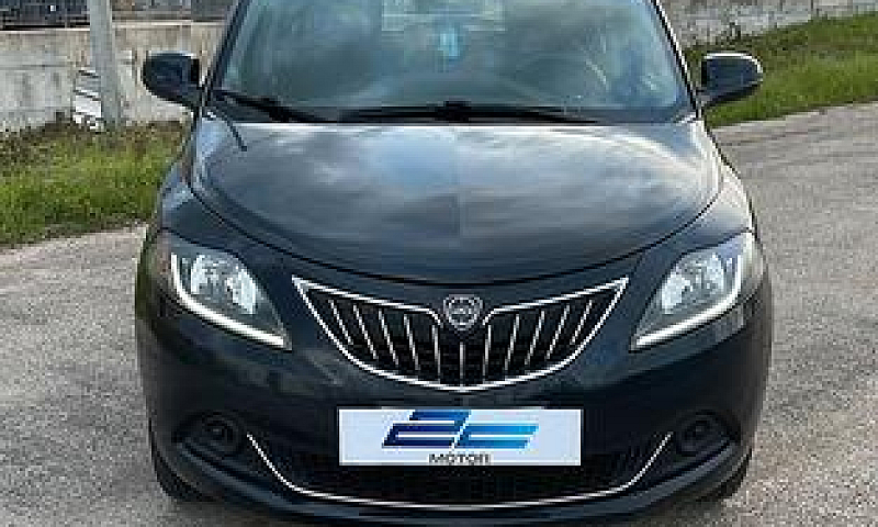 Lancia Ypsilon 1.0 F...