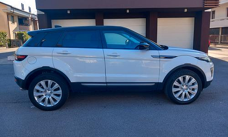 Land Rover Evoque 2....