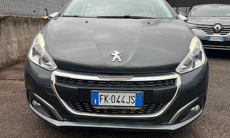 Peugeot 208 Puretech...