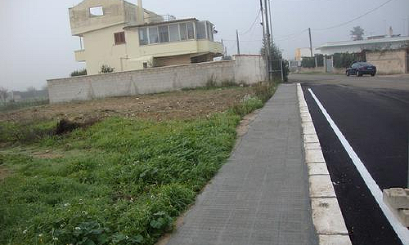 Suolo Via Per Avetra...
