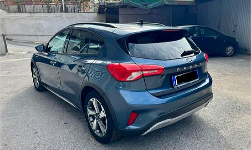 Ford Focus 1.0 Hybri...