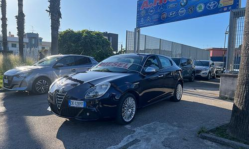 Alfa Romeo Giulietta...