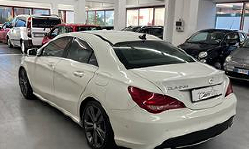 Mercedes-Benz Cla 20...