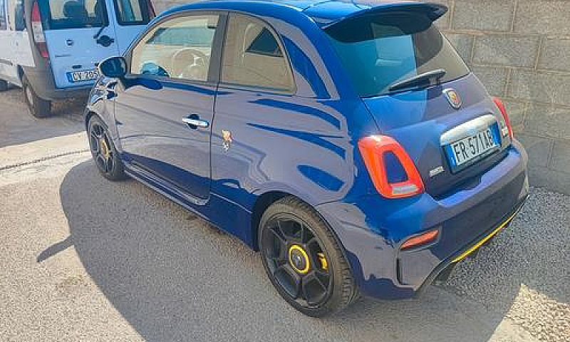 Abarth 595 1.4 Turbo...