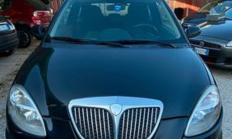 Lancia Ypsilon 1.2...