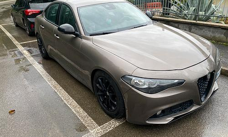 Alfa Romeo Giulia...