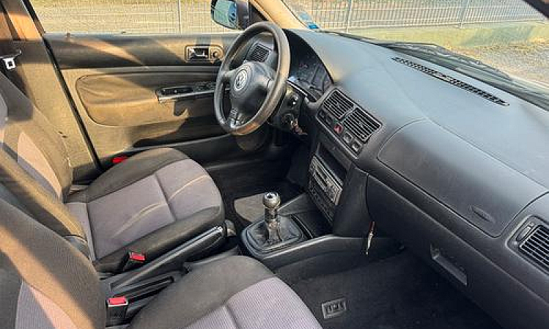 Volkswagen Golf 1.9 ...