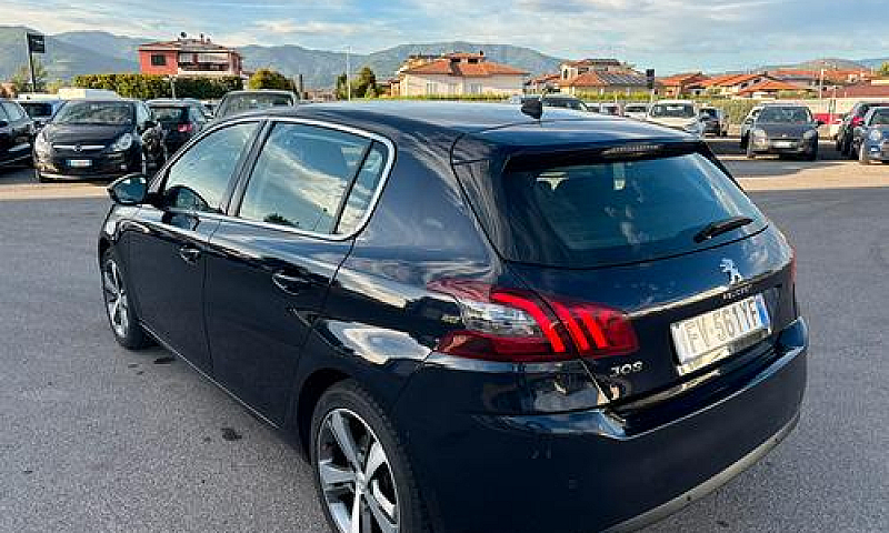 Peugeot 308 Berlina ...