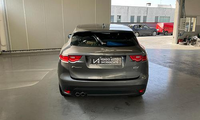 Jaguar F-Pace 2.0 D ...