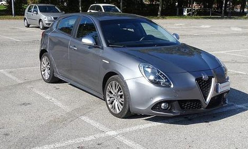 Alfa Romeo Giulietta...