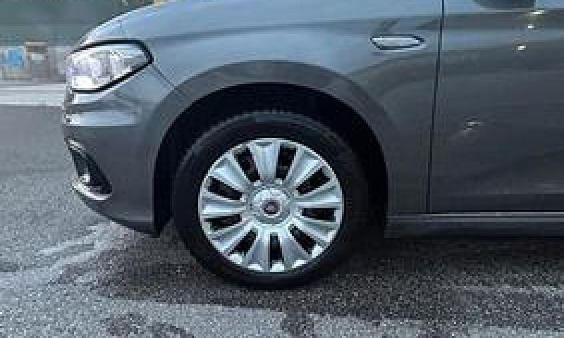 Fiat Tipo 2017 Hatch...