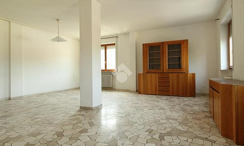 4 Locali A Arzignano...