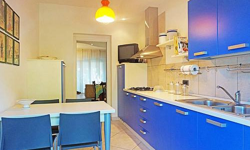 Appartamento A Milan...