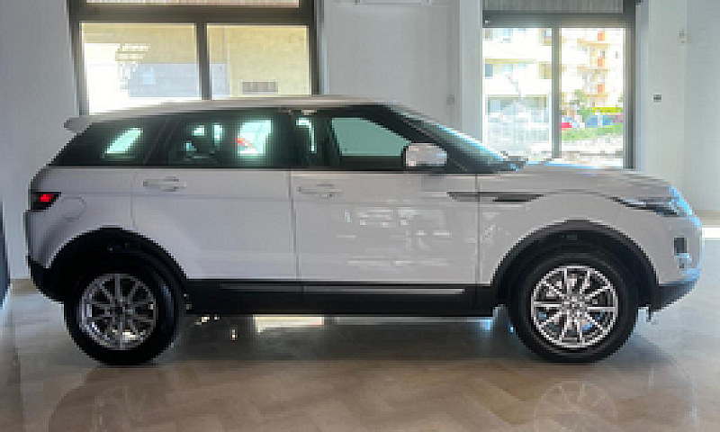 Range Rover Evoque 2...