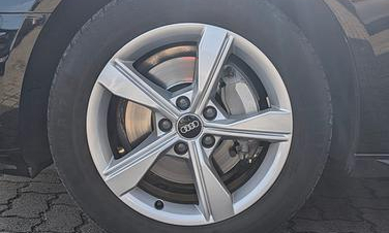 Audi A4 Avant 40 Tdi...