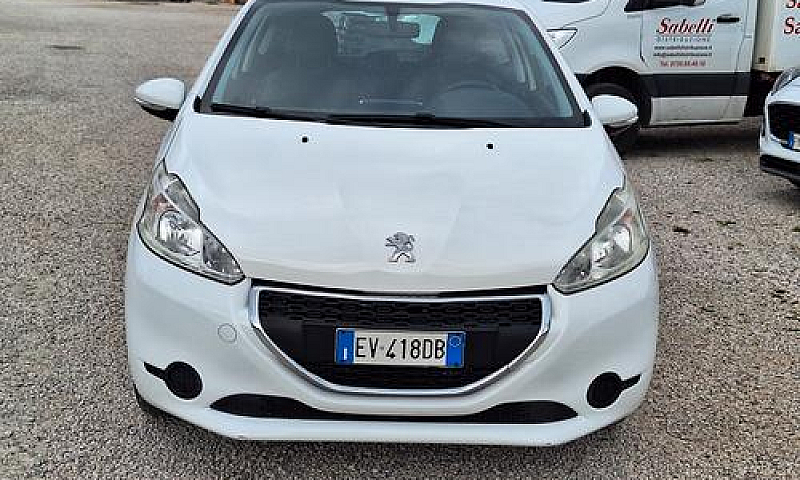 Peugeot 208 1.2 E-Vt...