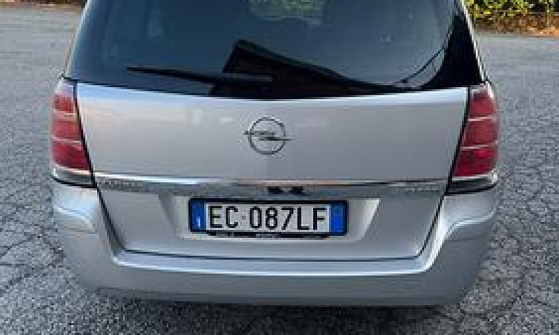 Opel Zafira 1.7 Cdti...