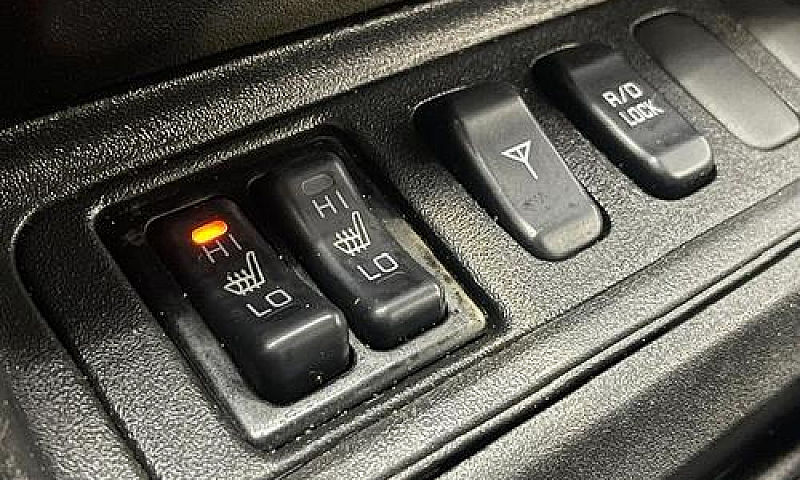 Mitsubishi Pajero 3....