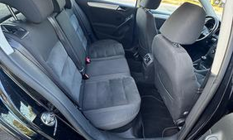 Volkswagen Golf 1.6 ...