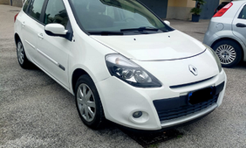 Renault Clio Sportou...