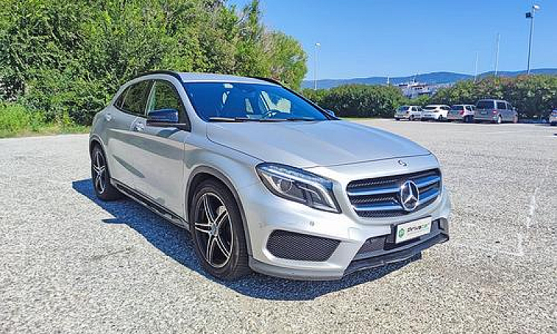 Mercedes Gla 200 Cdi...