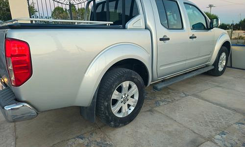 Nissan Navara...