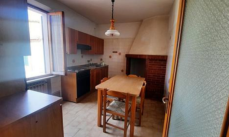 Appartamento A Rapol...