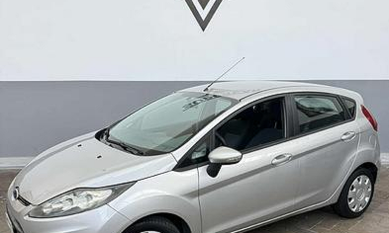 Ford Fiesta 1.2 Benz...