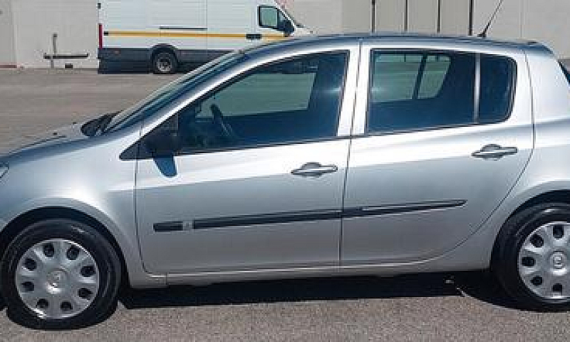 Renault Clio 1.2 -Pa...