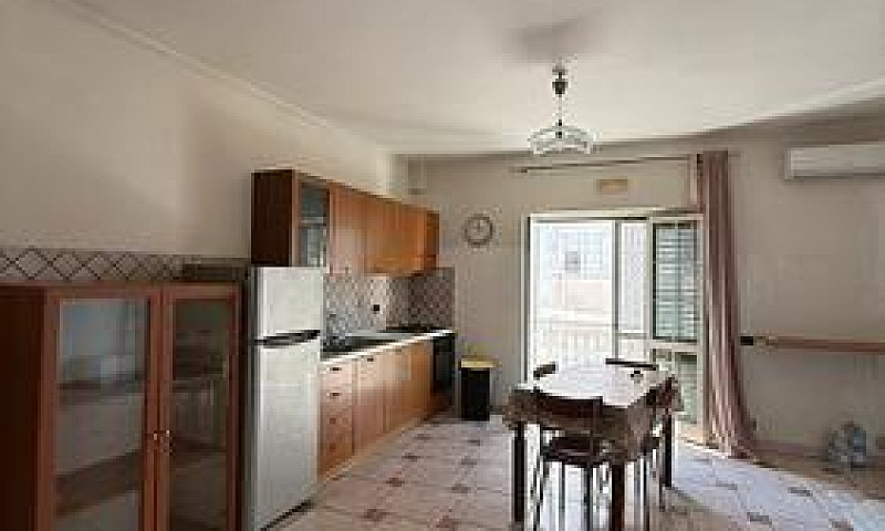 Appartamento Comodis...