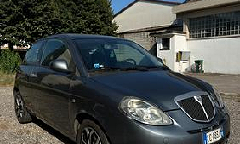 Lancia Ypsilon 1.2 N...