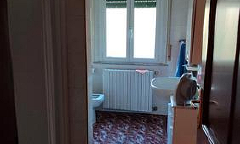 Quadrilocale Parma Z...