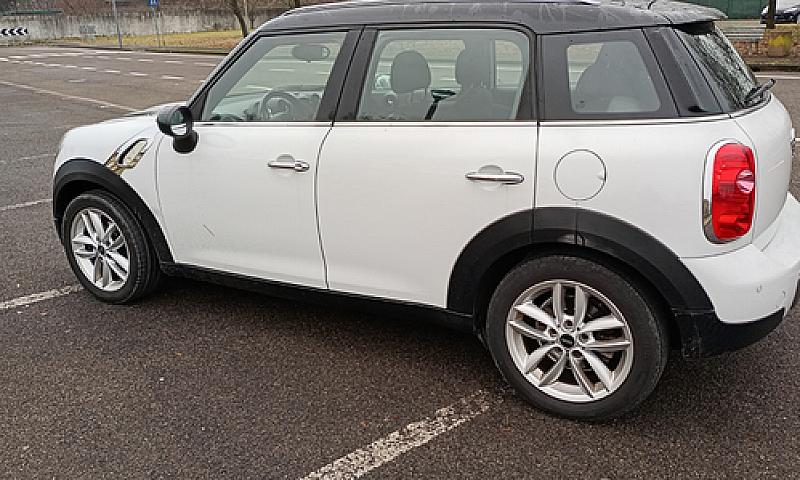 Mini Cooper D Countr...