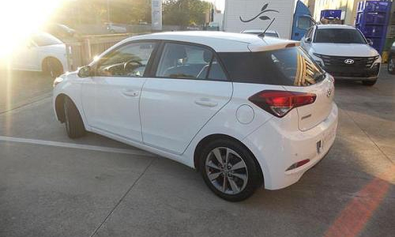 Hyundai I20 1.2 84 C...
