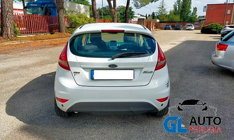 Ford Fiesta 1.4 Tdci...