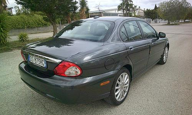 Jaguar X-Type 2.2D A...