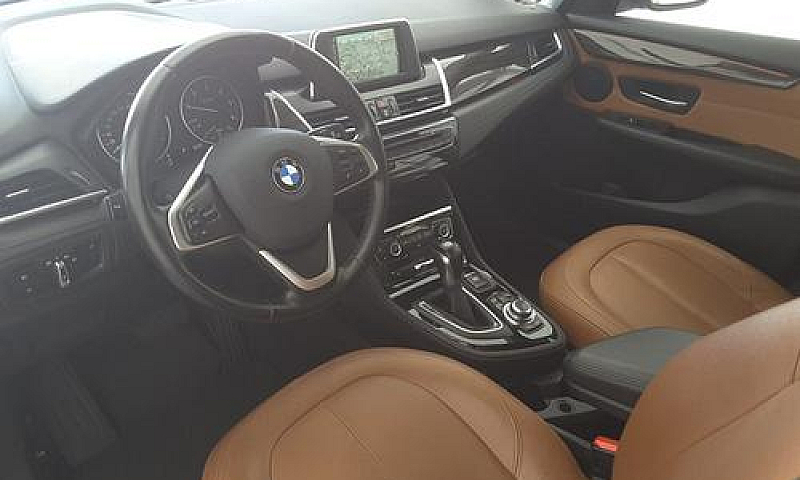 Bmw 216 D Gran Toure...