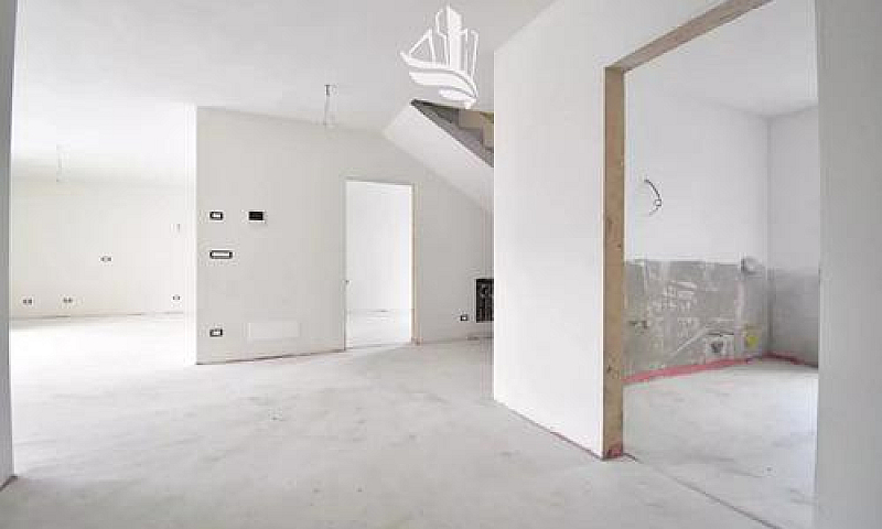 Egna: Quadrilocale D...