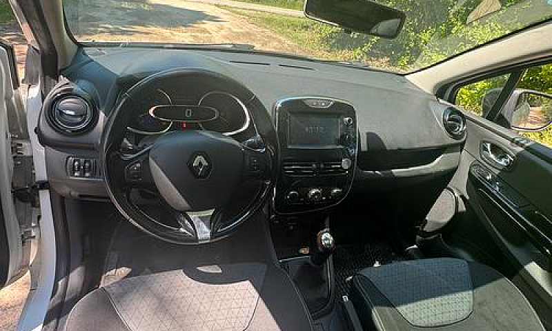 Renault Clio 1.5 Due...