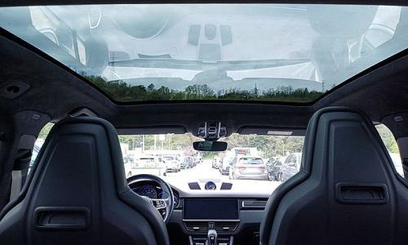 Porsche Cayenne Coup...