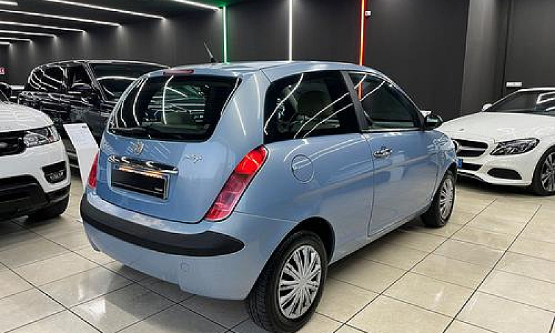 Lancia Ypsilon 1.3 M...