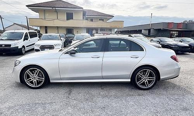 Mercedes Classe E 22...