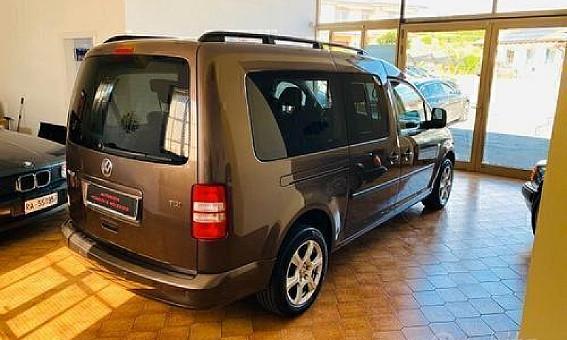 Volkswagen Caddy Max...
