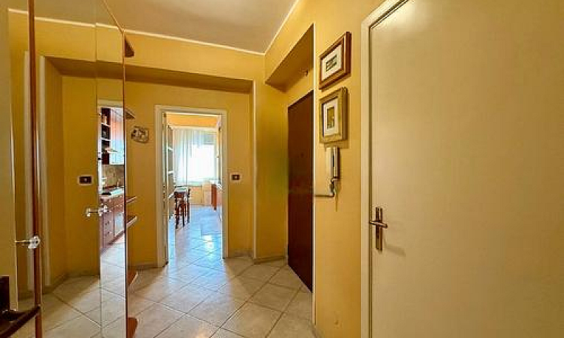 Catanzaro Lido - Via...