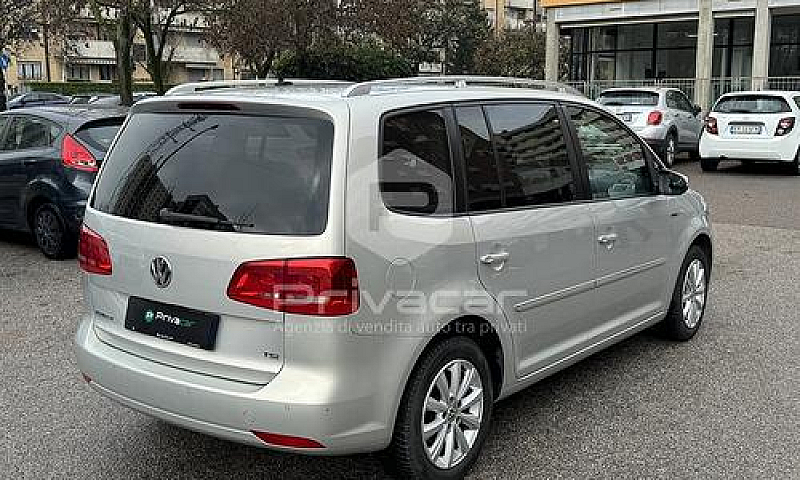 Volkswagen Touran 1....