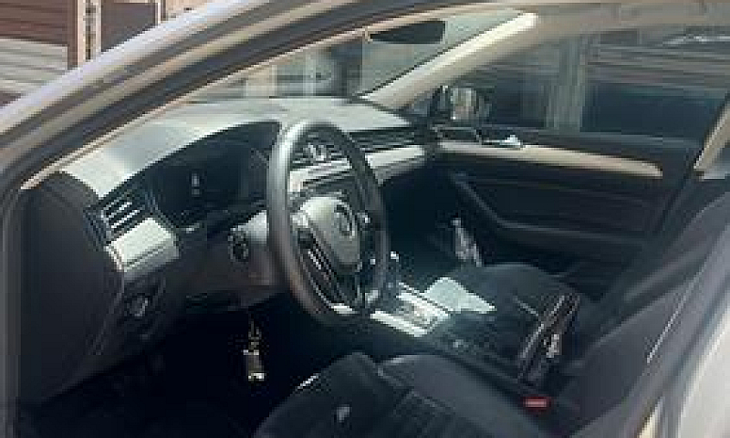 Volkswagen Passat Vi...