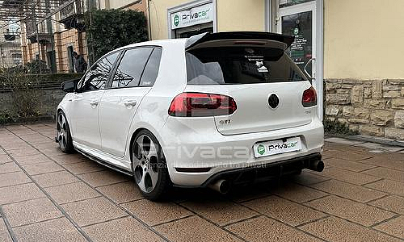 Volkswagen Golf 2.0 ...